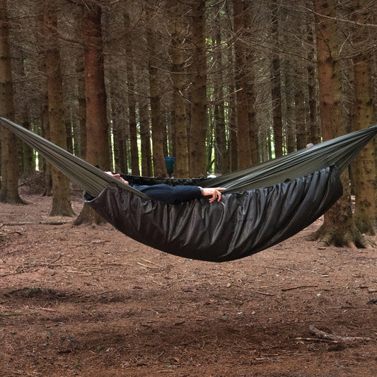 Snugpak Hammock UnderBlanket in olive green with compression stuff sack for camping insulation