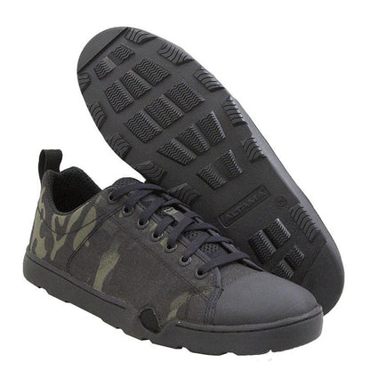 Altama OTB Maritime Assault Low tactical boot in black multicam pattern with quick-drying cordura panels