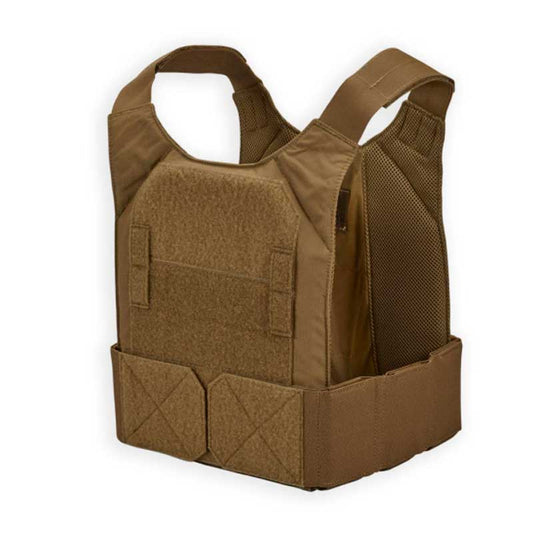 Chase Tactical LVPC-E Low-Vis Plate Carrier Elite in coyote brown with adjustable shoulder straps and elastic cummerbund